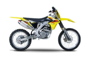 Suzuiki RM-Z250 with Yoshimura Titanium/Titanium RS-4 