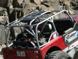 GenrightoffroadCageInJeep